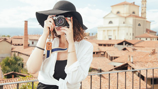 gallery/photographer-407068_640